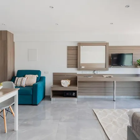 Cute And Ideally Planned Holiday Home In The Ayia Napa Sun All Yours