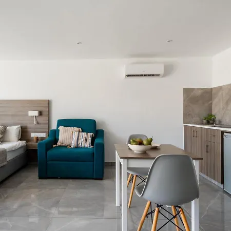 Cute And Ideally Planned Holiday Home In The Ayia Napa Sun All Yours * アヤナパ
