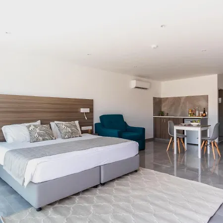 Cute And Ideally Planned Holiday Home In The Ayia Napa Sun All Yours *